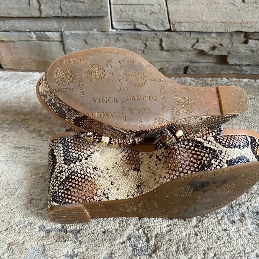 Vince Camuto Ventinda Wedge Platform Snakeskin Sandals Heels Open Toe Leather
